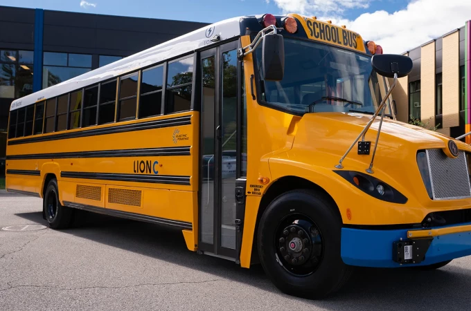 Lion Electric receives order for 50 school buses