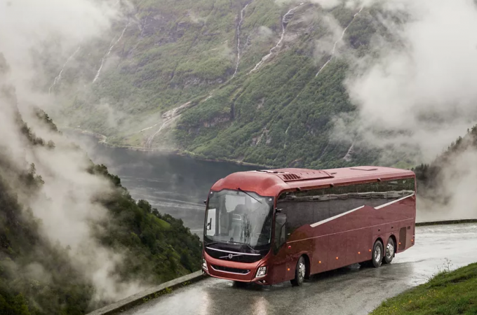 Volvo Buses to introduce a new coach platform with up to 9% fuel cost savings
