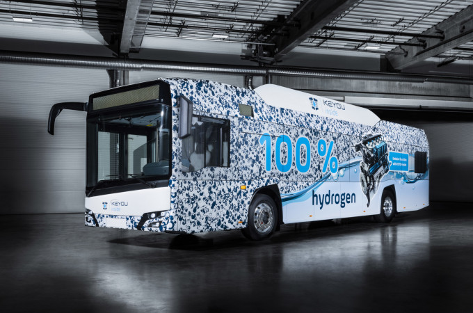 Voith and Keyou present prototype hydrogen bus at IAA 2022