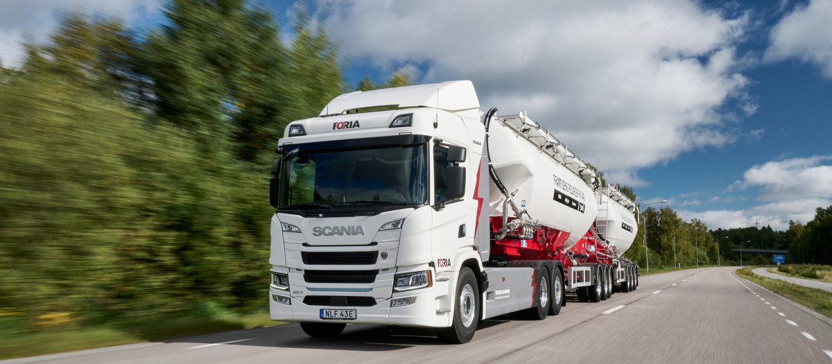 Scania supplies 64-tonne electric truck for coal by-product transportation