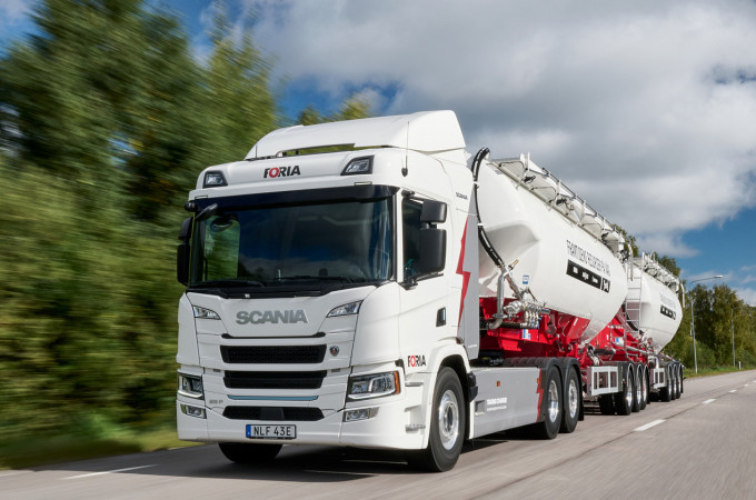 Scania supplies 64-tonne electric truck for coal by-product transportation