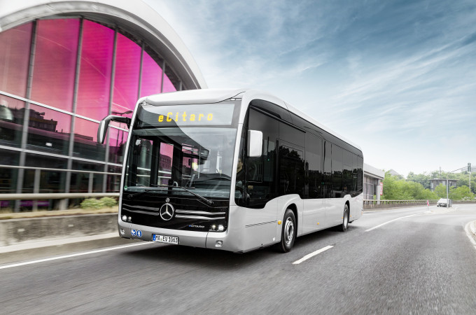 Daimler Buses presents eCitaro with new NMC batteries