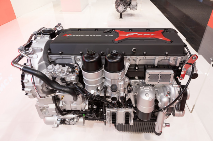 FPT Powertrain introduces new multi-fuel 13 litre engine and e-drivetrains at IAA