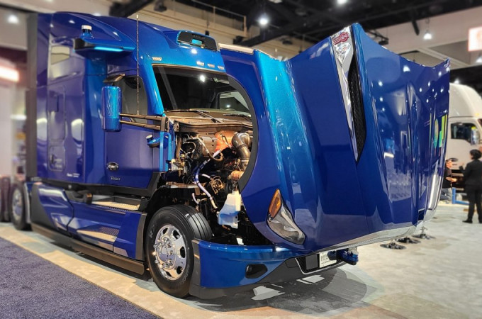 Kenworth unveils next-generation long-haul T680 truck with Level 4 autonomous driving capability