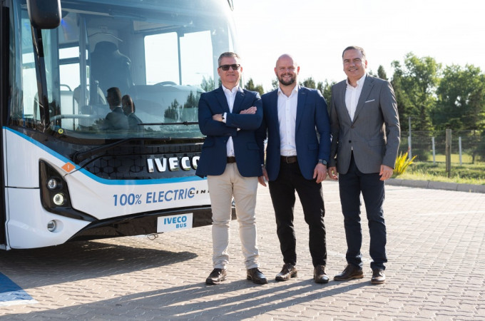 Iveco presents E-Way electric bus in Uruguay as part of transition towards a cleaner portfolio of products for South America