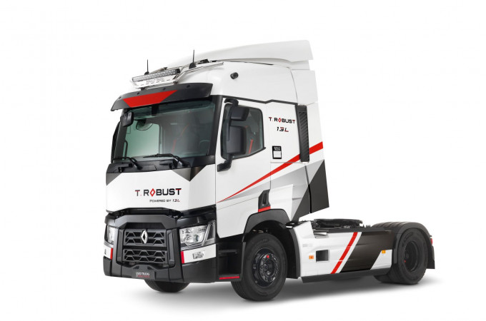 Renault Trucks unveils new series of reconditioned trucks