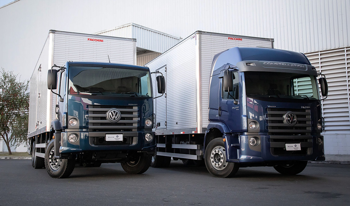 Caminhões brasileiros Mercedes Sprinter - Brazilian Delivery Truck