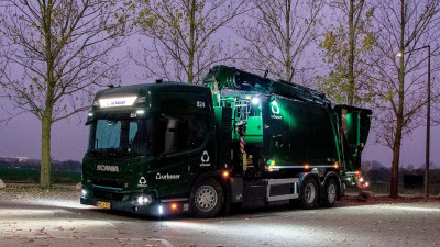 Scania puts first electric crane truck into operation in Denmark