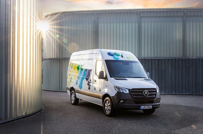 Mercedes-Benz releases further information for next-gen eSprinter, its “most versatile” eVan yet