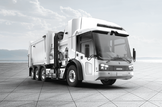 Oshkosh unveils new rigid electric waste collection truck