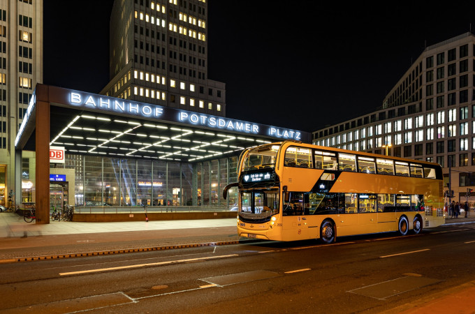 ADL begins deliveries of 200 double deck buses for Berlin