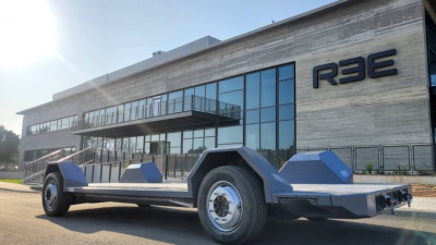REE Automotive to begin customer trials of electric CV platform this year