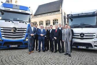 Daimler Truck sets up logistics hub for spare parts in Germany