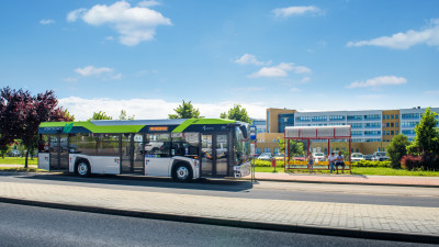 Solaris receives 100-unit hybrid bus order for Sardinia