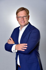Hübner Chassis Technology – a new name in suspension and steering system technology for the truck, bus and trailer industries