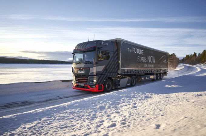 MAN completes winter testing of long-haul electric trucks in Sweden