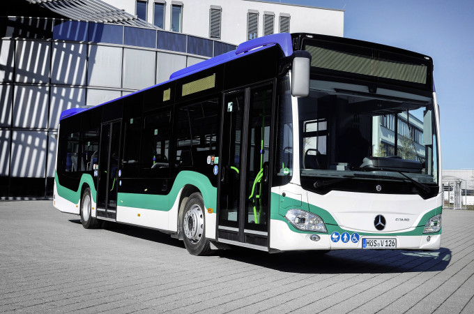 Werner Vogel orders 26 Mercedes-Benz hybrid buses