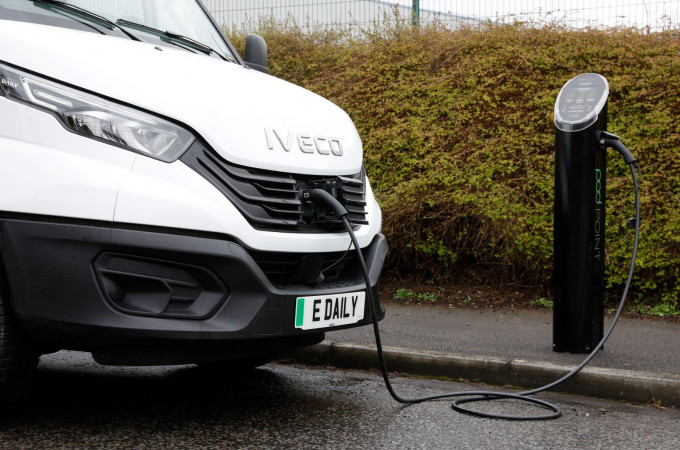 Iveco announces UK electric charging partner