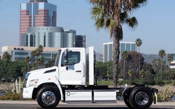 Hexagon Purus and Hino present prototype electric truck at ACT Expo