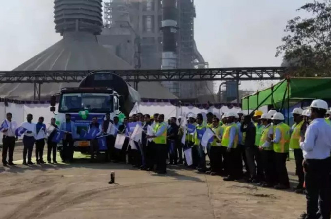Blue Energy benefits from order of 35 LNG trucks from Chennai cement firm