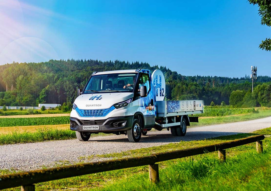 Quantron presents lightduty commercial vehicle powered by hydrogen at