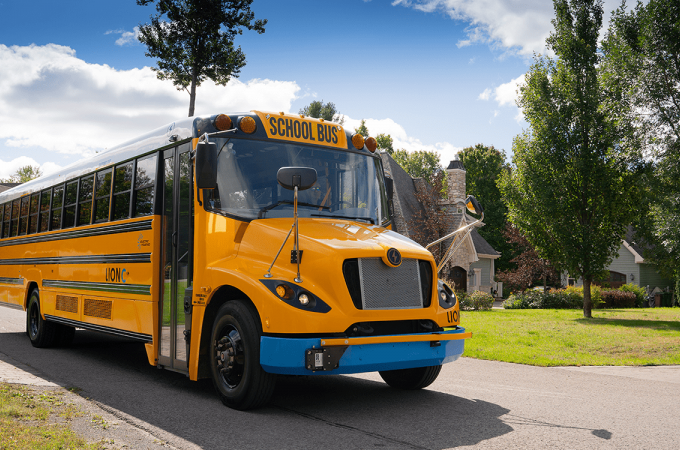 Lion Electric receives conditional order for 1,000 electric school buses
