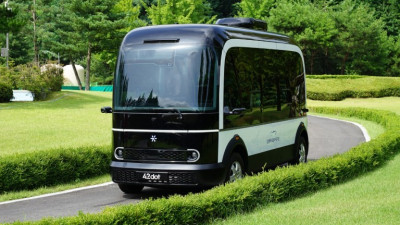 South Korean startup 42Dot launches self-driving shuttle bus service