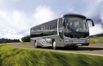 Lamilux composites for buses