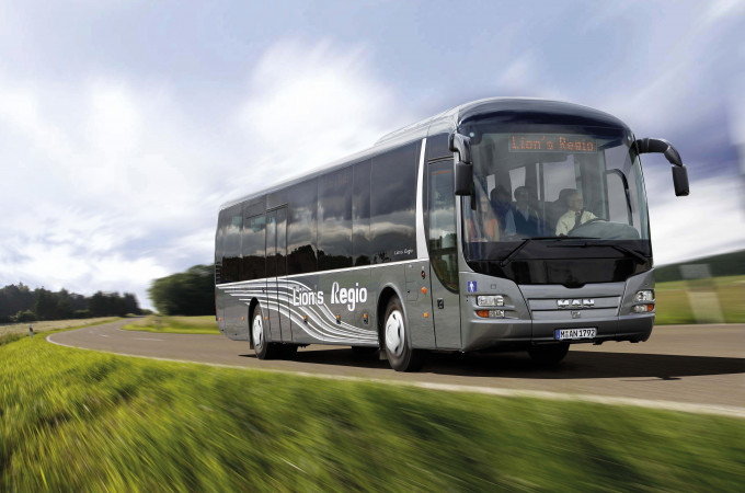 Lamilux composites for buses
