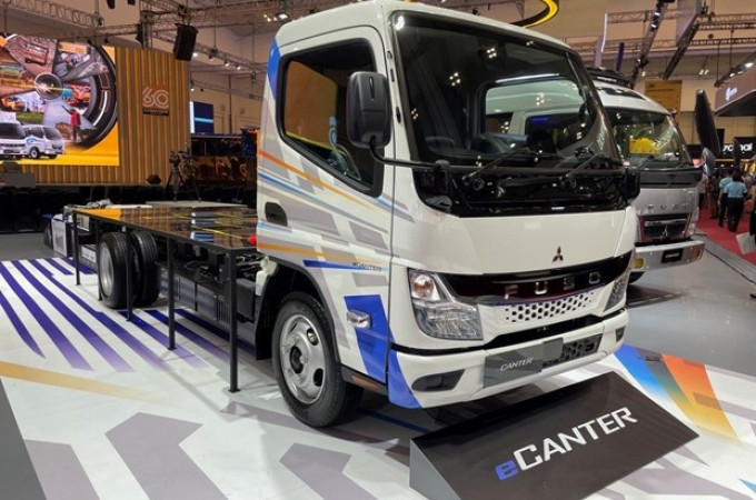 Fuso introduces new eCanter in Indonesia