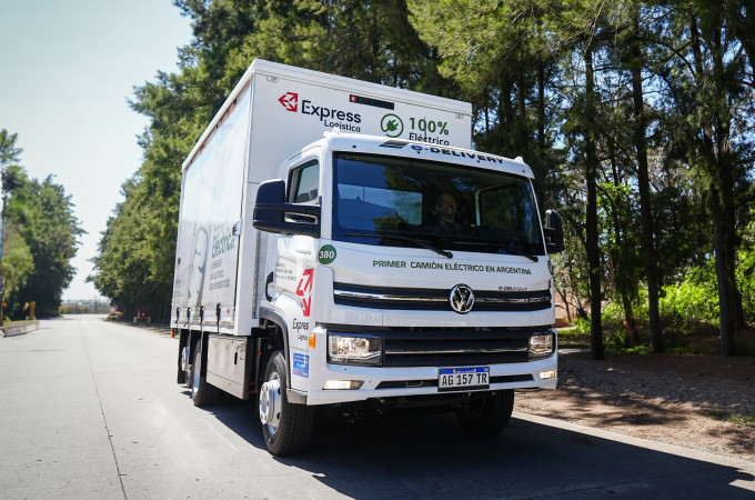 VWCO delivers first eDelivery truck to Argentina