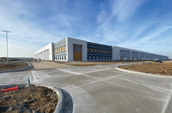 Lion Electric begins work on equipping production lines at new facility in Illinois