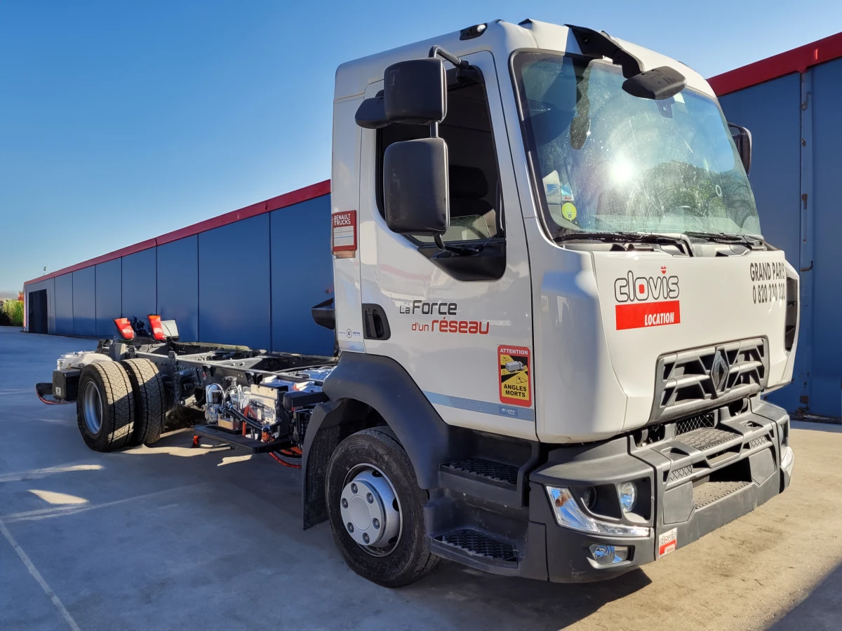 Renault Trucks carries out first diesel to electric retrofit