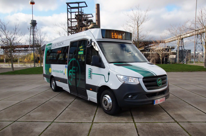 Tremonia Mobility presents Sprinter-based electric minibus at Busworld 2023