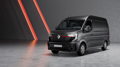 Renault presents fourth-generation Master van at Solutrans 2023