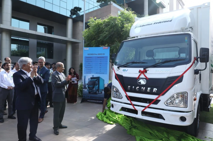VECV delivers first 5.5t Eicher-branded electric truck