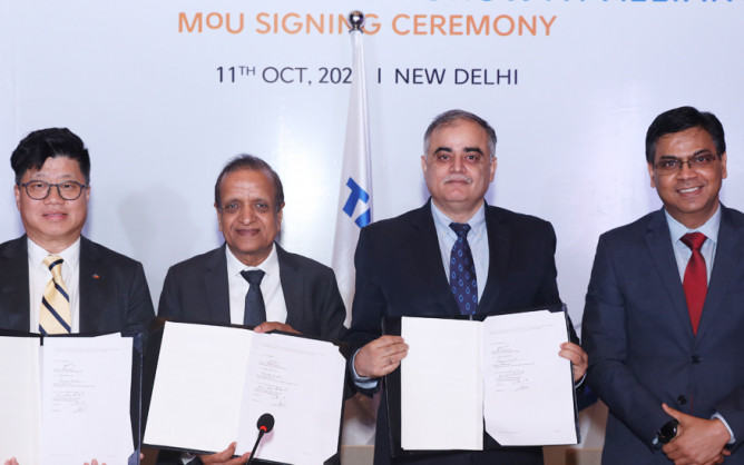 Tata Motors signs service contract with diversified logistics operator in Delhi