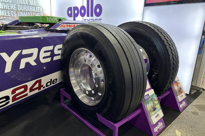 Apollo launches new generation truck tyre at Solutrans