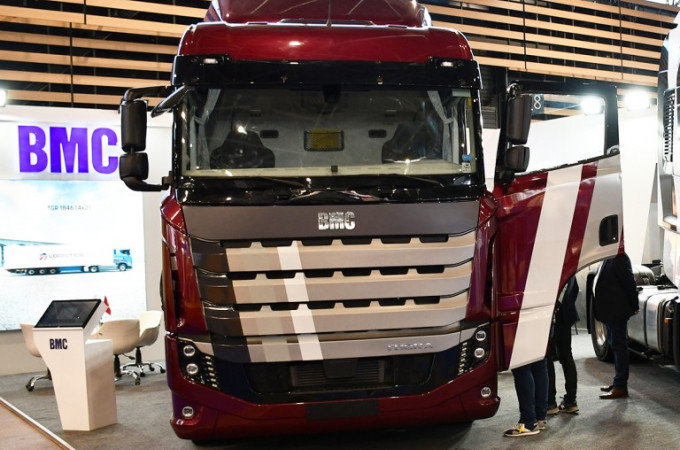 BMC announces re-entry into the European heavy truck market with the launch of its TUĞRA tractor unit at Solutrans