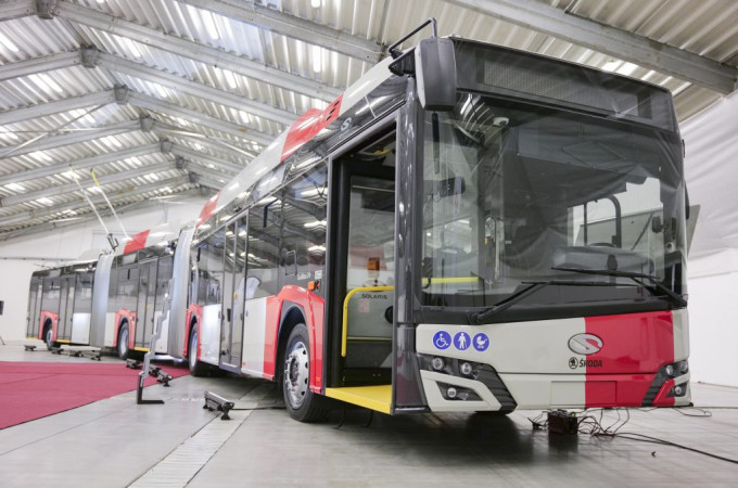 Škoda-Solaris trolleybuses measuring over 24 metres to serve Prague from 2024