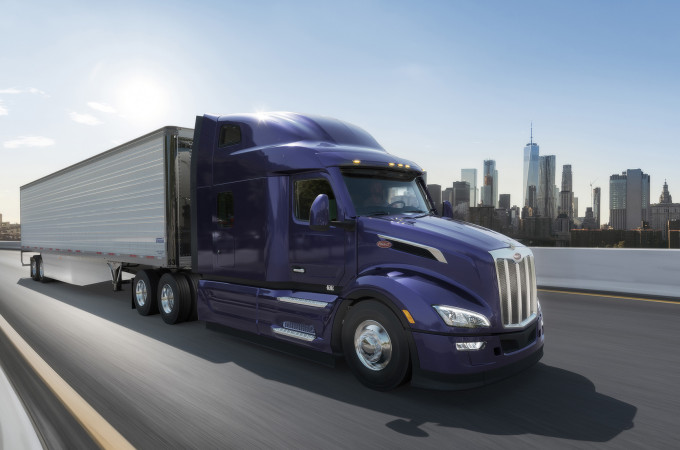 Peterbilt incorporates latest Bendix Fusion ADAS features in Model 579