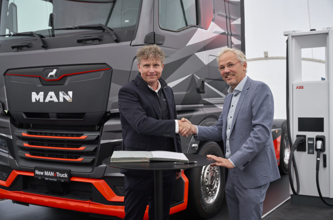 MAN and ABB to partner in development of megawatt charging for trucks