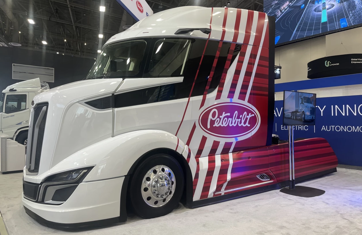 SuperTruck II and fuel cell electric trucks shown at Paccar stand at