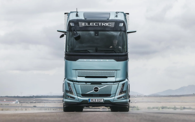 Volvo releases aerodynamic FH with up to 5% fuel economy improvement