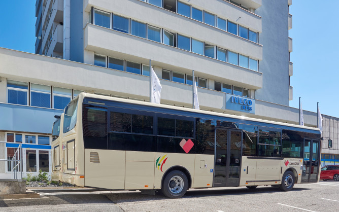 Iveco Bus breaks into the Senegalese market