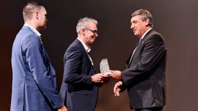DAF Flanders factory wins innovation award  