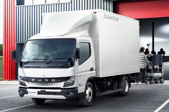 Fuso launches new diesel Canter in Japan