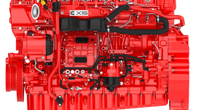 Cummins displays new X15 diesel engine at the World Truck Show