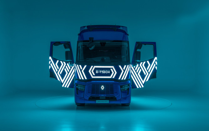 Renault electric truck with glowing paintwork sets off on European tour