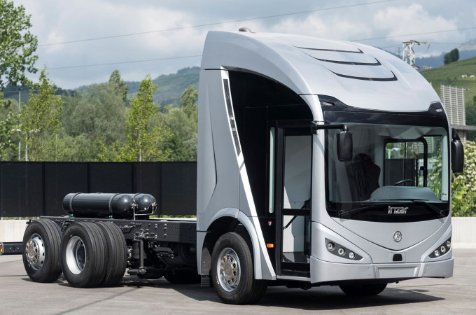 Irizar enters truck market with new battery-electric vehicle